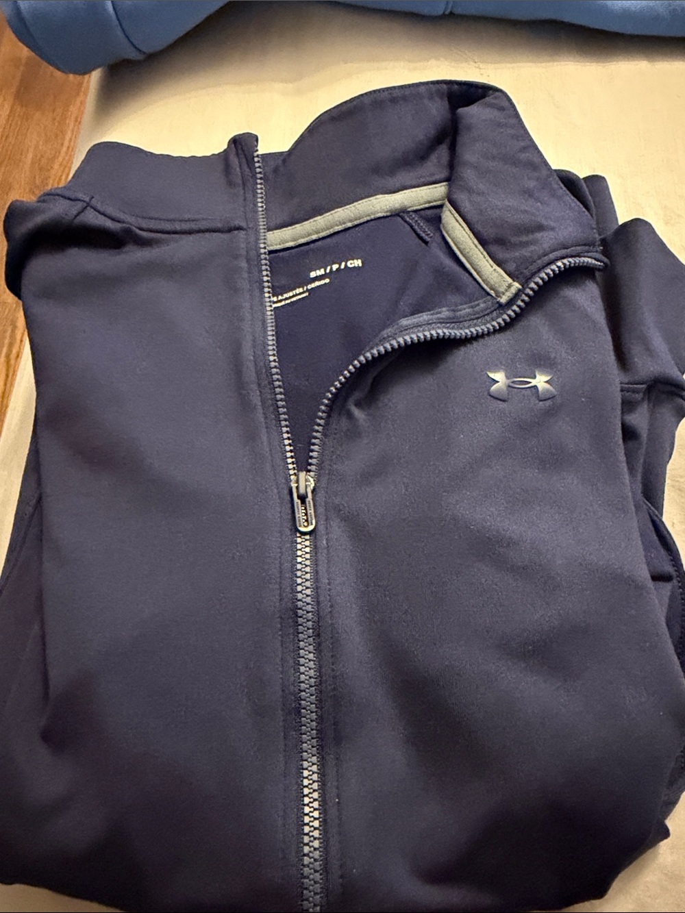 Under Armour women’s Navy Performance Full-Zip Jacket